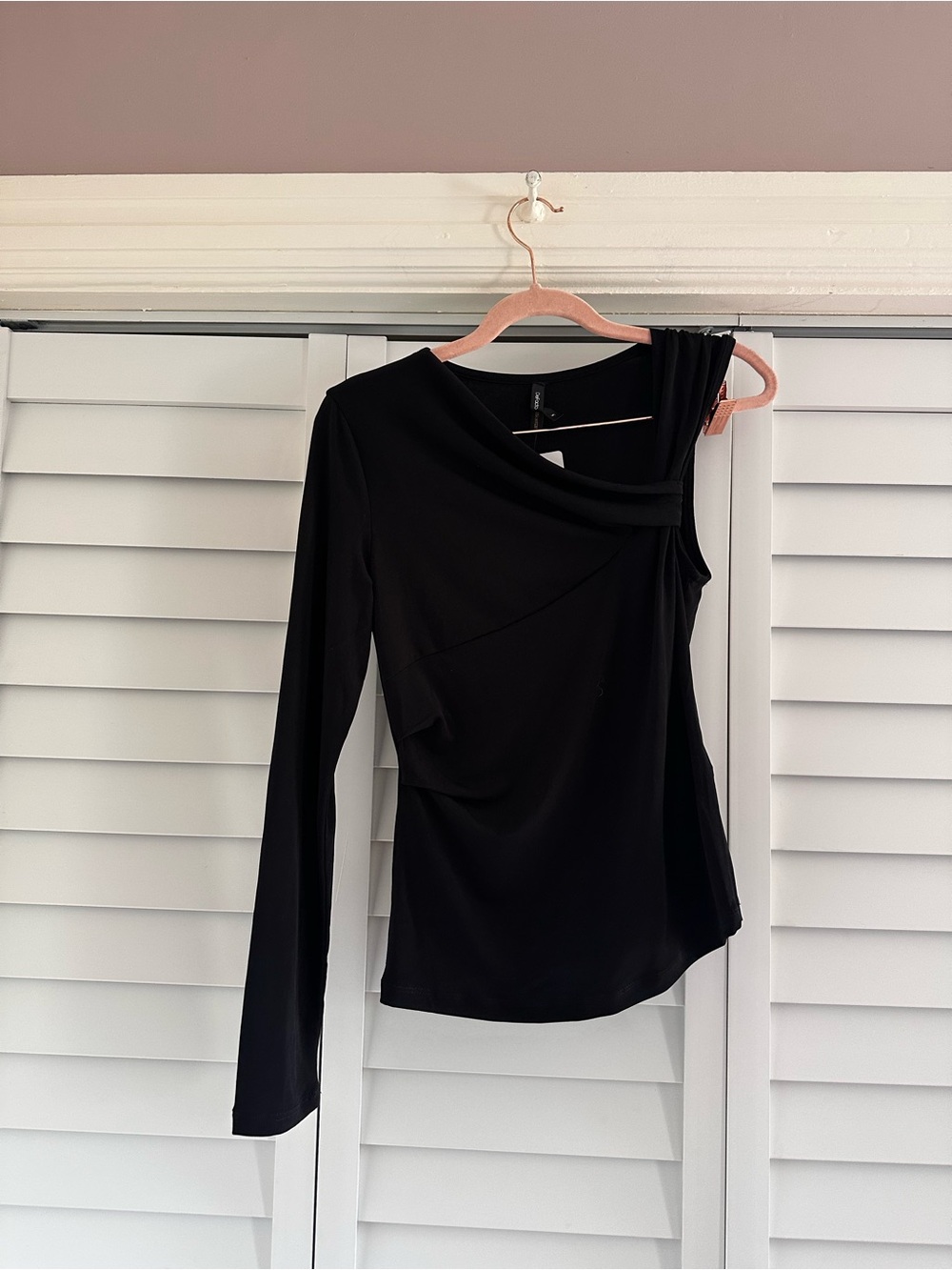 NWT Defacto Black Asymmetric One-Shoulder Long Sleeve Top